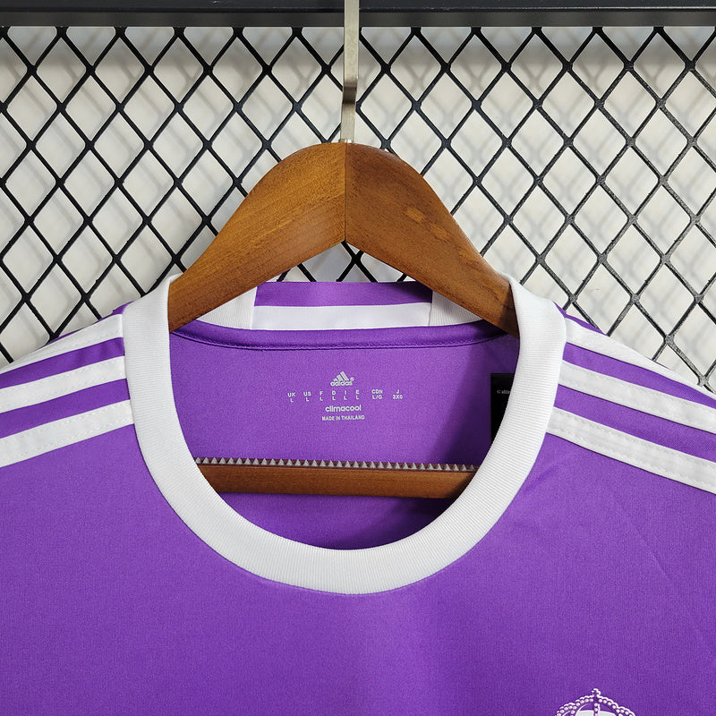 Maglia Retro Real Madrid Away 2017 - Con Patch UCL