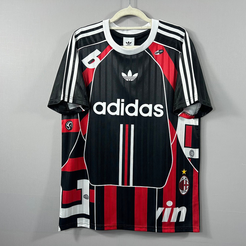 Maglia AC Milan 26/27 - Edizione Speciale Retro