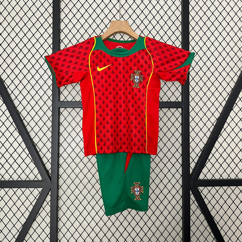 T-shirt e Pantaloncini Bambino Portogallo 24/25