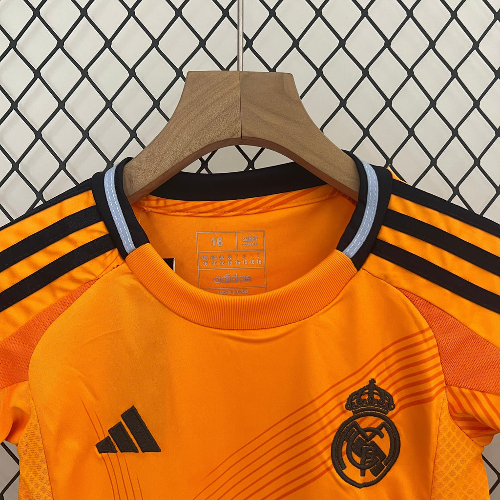 T-shirt e Pantaloncini Bambino Real Madrid Away 24/25