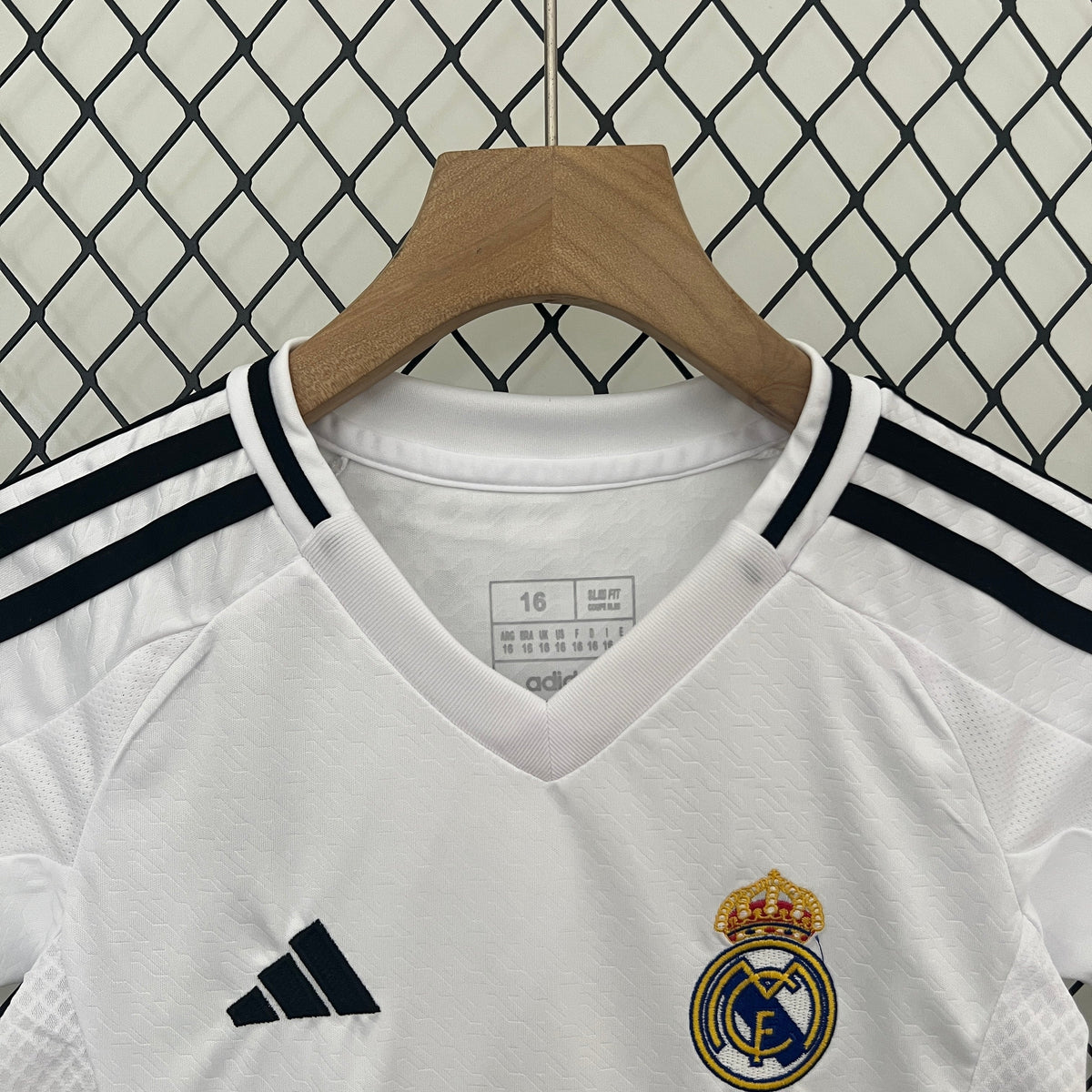 T-shirt e Pantaloncini Bambino Real Madrid Home 24/25