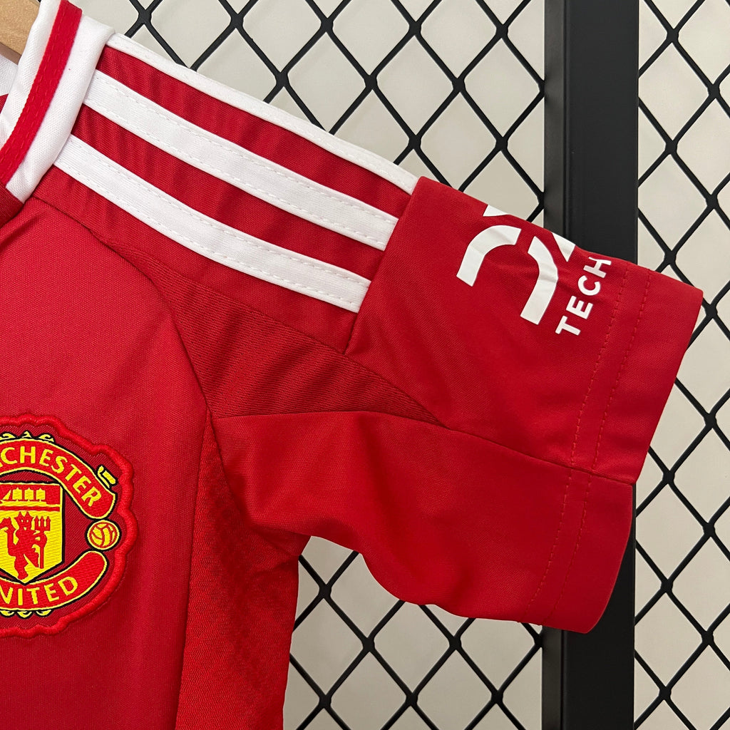T-shirt e Pantaloncini Bambino Manchester United Home 24/25