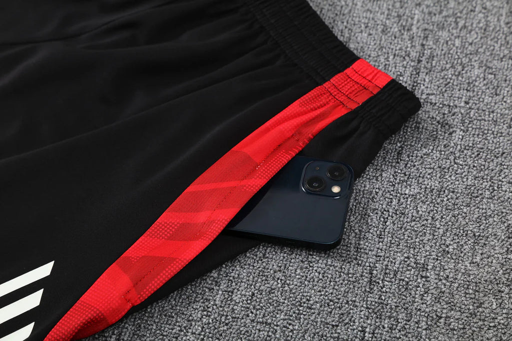 Maglia e Pantaloncini da Allenamento Manchester United 25/26