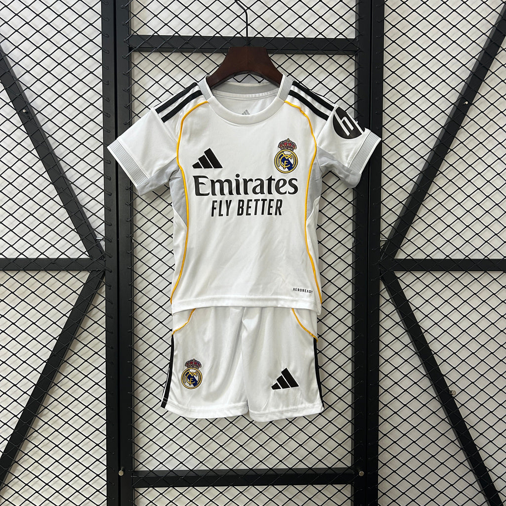 T-shirt e Pantaloncini Bambino Real Madrid Home 25/26