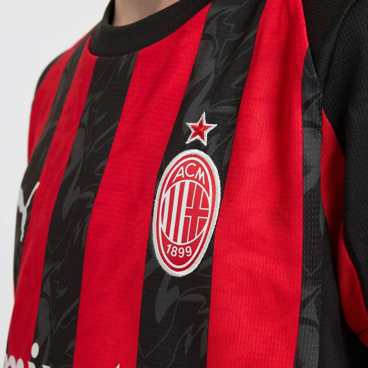T-shirt e Pantaloncini Bambino A.C Milan Home 25/26 - Con Calzettoni
