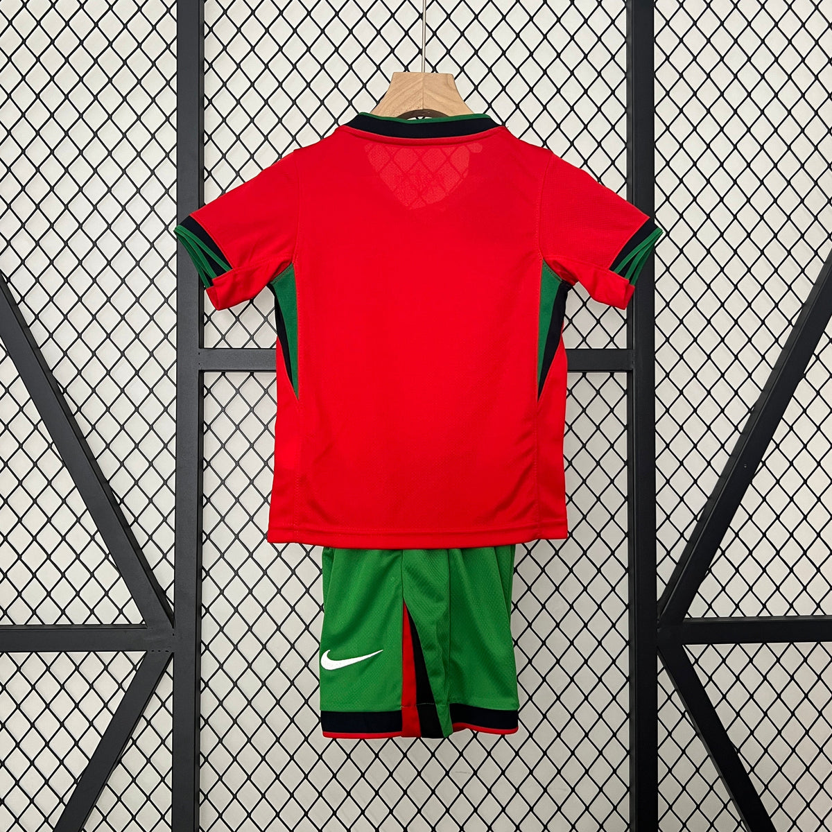 T-shirt e Pantaloncini Bambino Portogallo 24/25