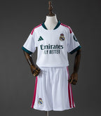T-shirt e Pantaloncini Bambino Real Madrid Home 26/27