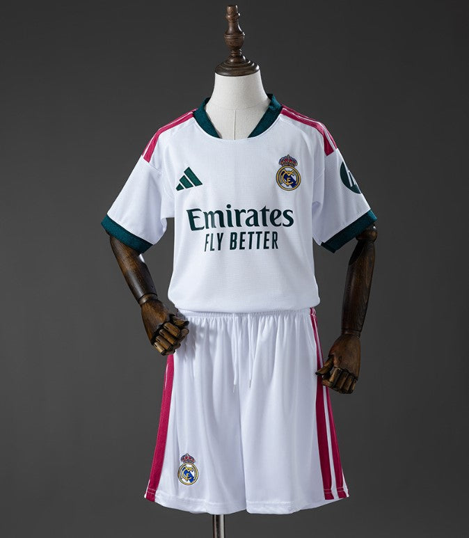 T-shirt e Pantaloncini Bambino Real Madrid Home 26/27