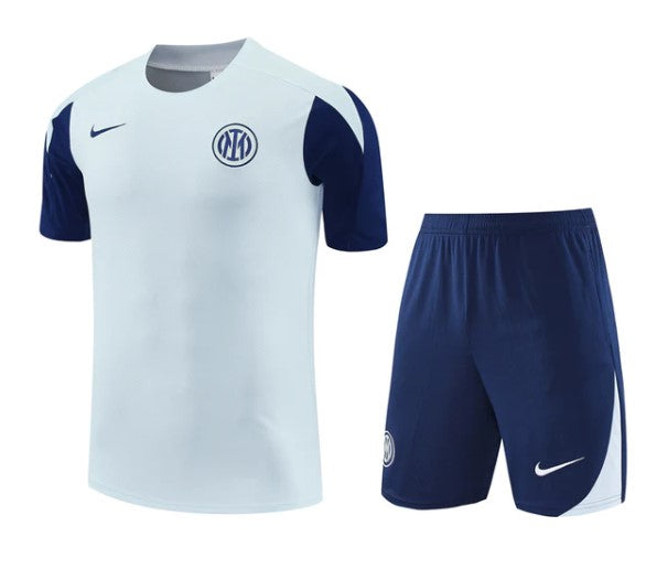 Maglia e Pantaloncini da Allenamento Inter 25/06