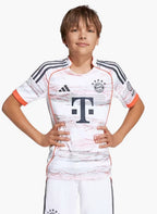 T-shirt e Pantaloncini Bambino Bayern Monaco Away 25/26