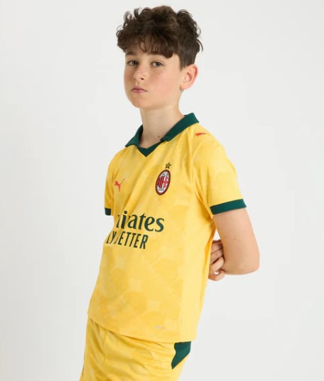 T-shirt e Pantaloncini Bambino A.C Milan Third 25/26