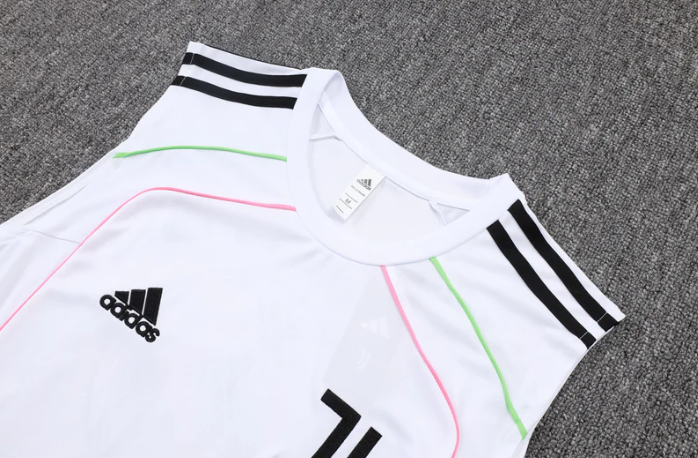 Maglia e Pantaloncini da Allenamento Juventus 25/26