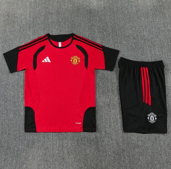 Maglia e Pantaloncini da Allenamento Manchester United 26/27
