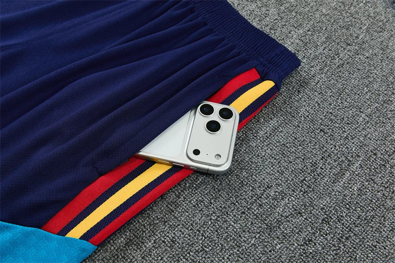 Maglia e Pantaloncini da Allenamento Bambino Spagna 26/27