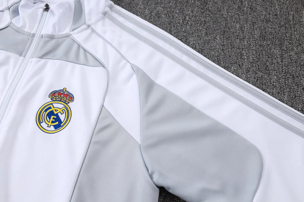 Tuta da calcio Real Madrid 25/26
