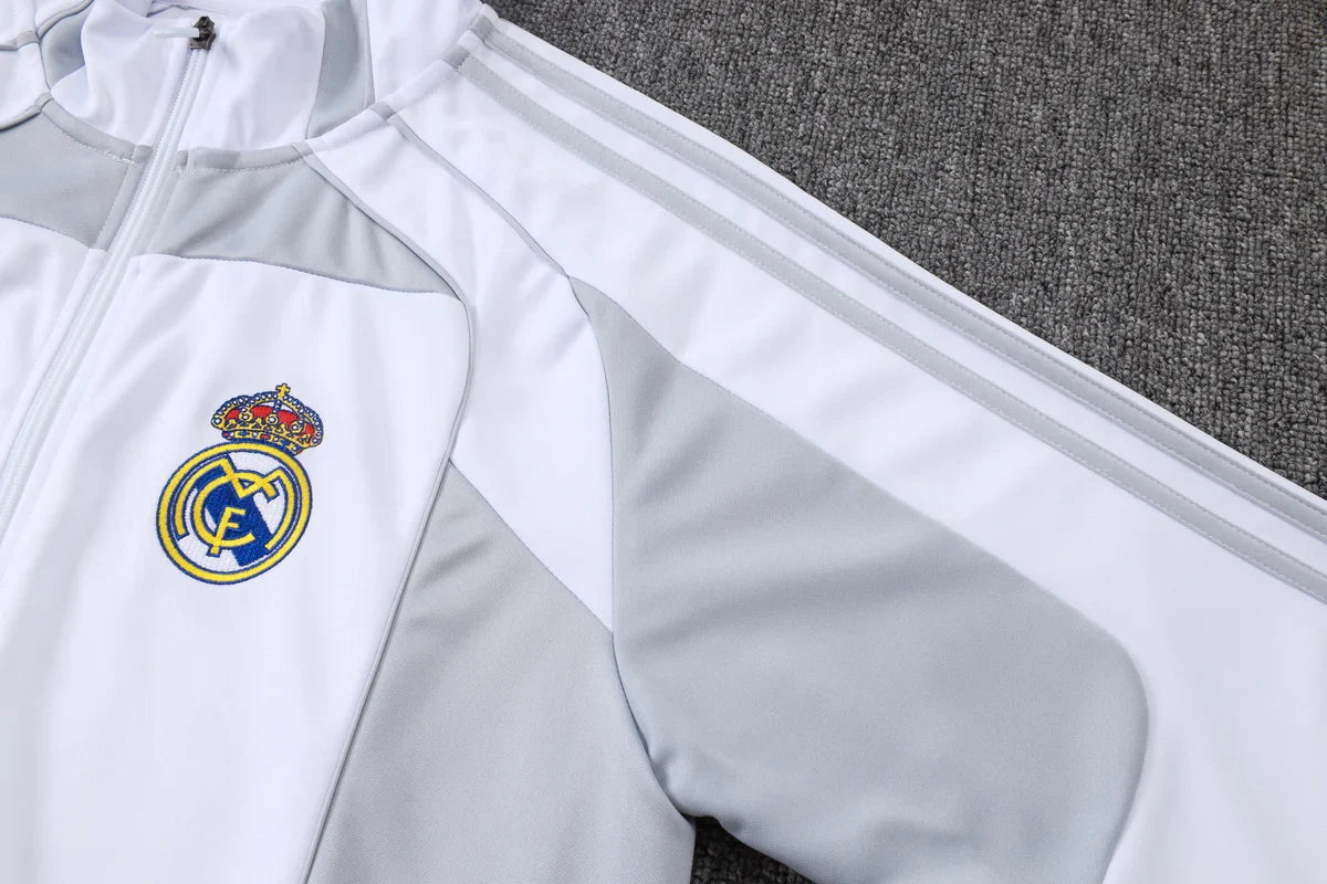 Tuta da calcio Real Madrid 25/26
