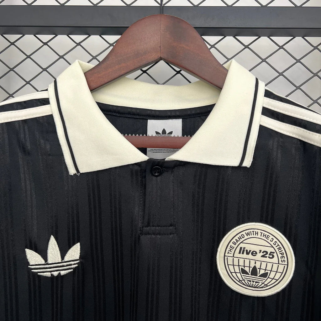 Camiseta Adidas x Oasis Tour