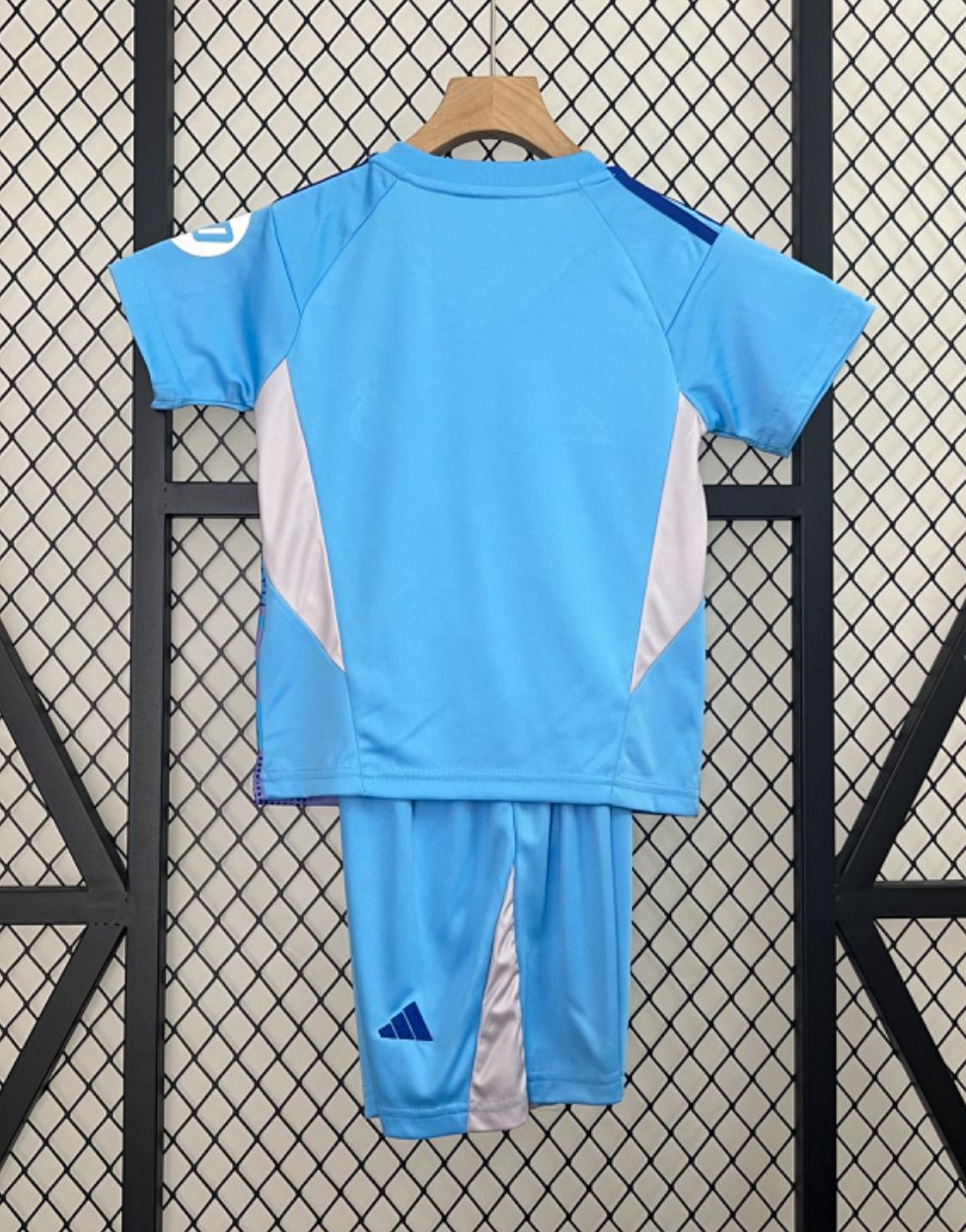 T-shirt e Pantaloncini Bambino Real Madrid 24/25