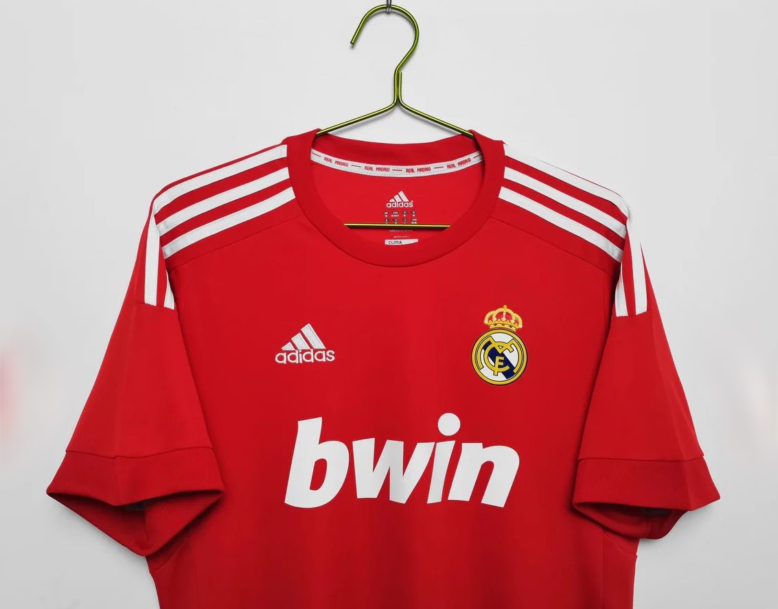 Maglia Retro Real Madrid 2011/12