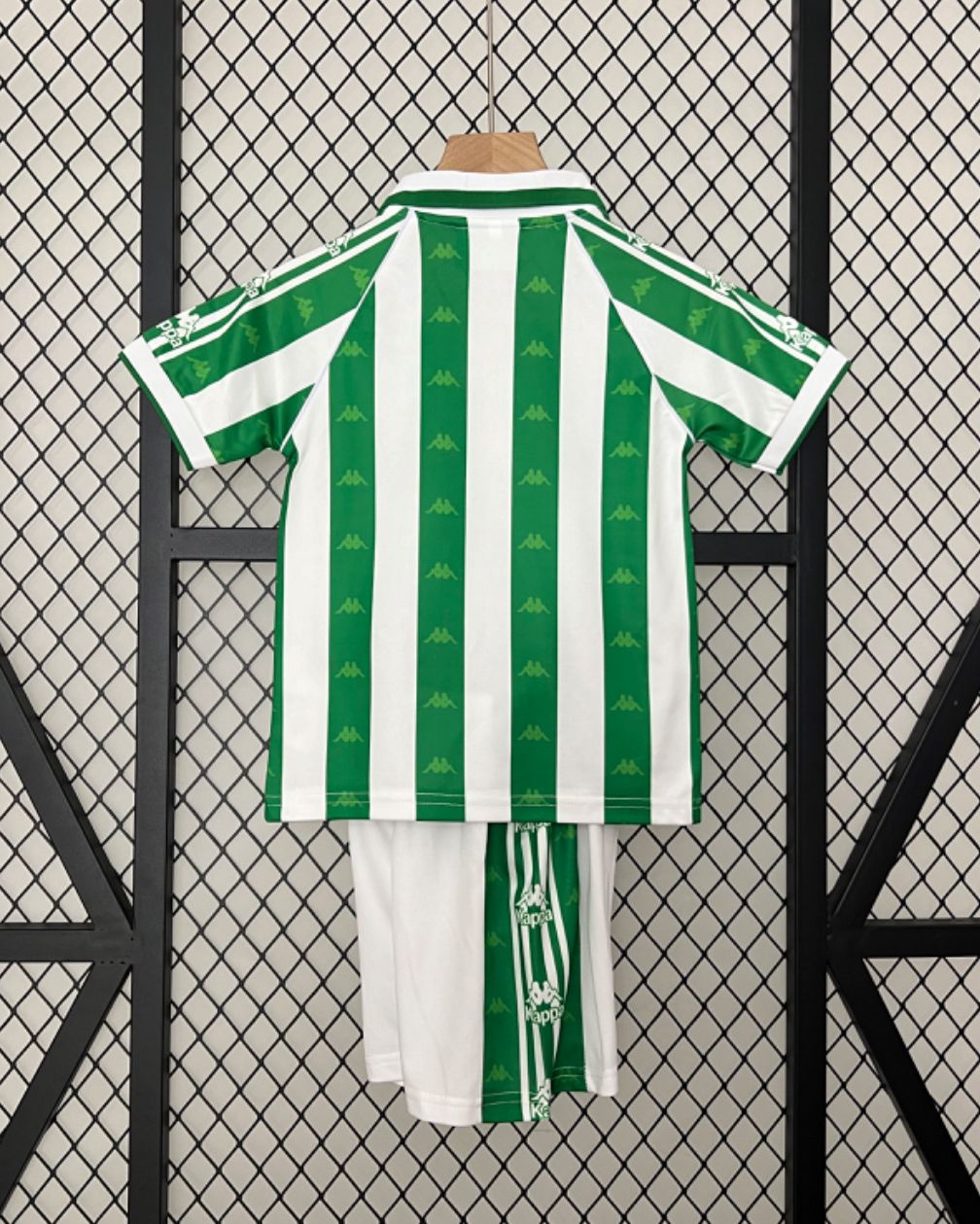 T-shirt e Pantaloncini Bambino Real Betis Home - Retro 1995/97