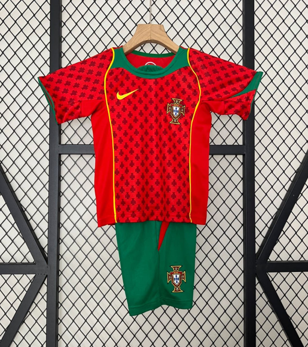 T-shirt e Pantaloncini Bambino Portogallo - Retro 2004