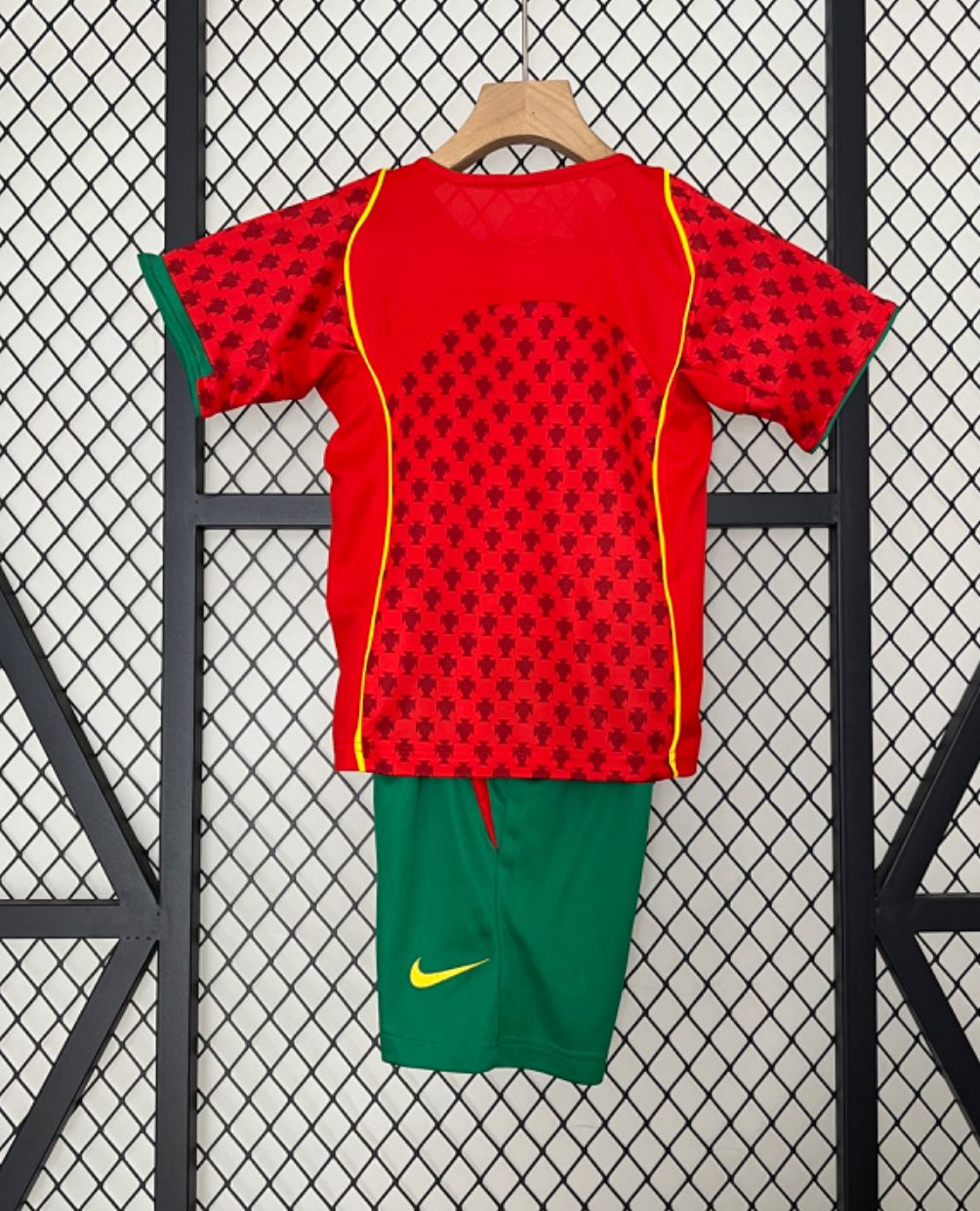 T-shirt e Pantaloncini Bambino Portogallo - Retro 2004