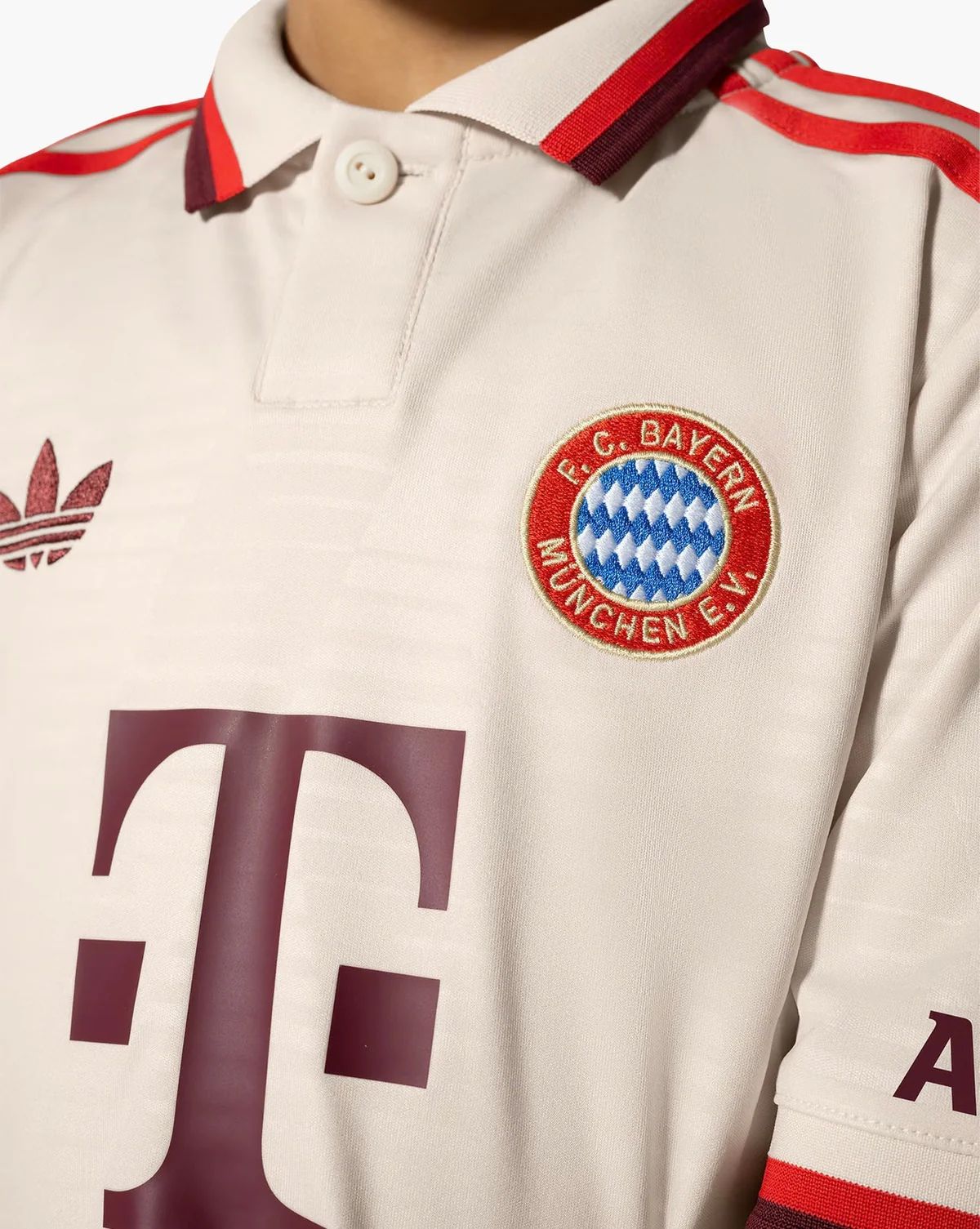T-shirt e Pantaloncini Bambino Bayern Monaco Third 24/25