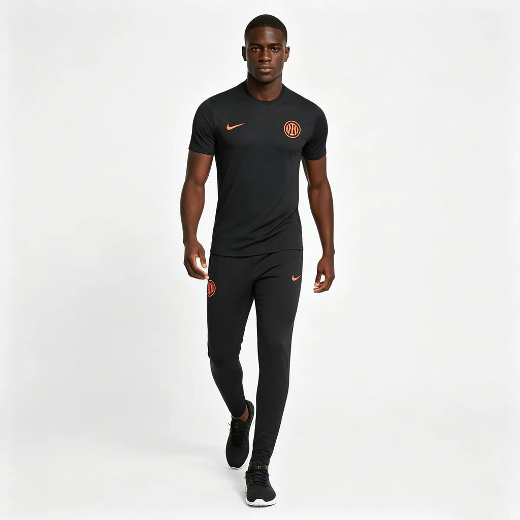 Maglia e Pantaloni Inter 26/27