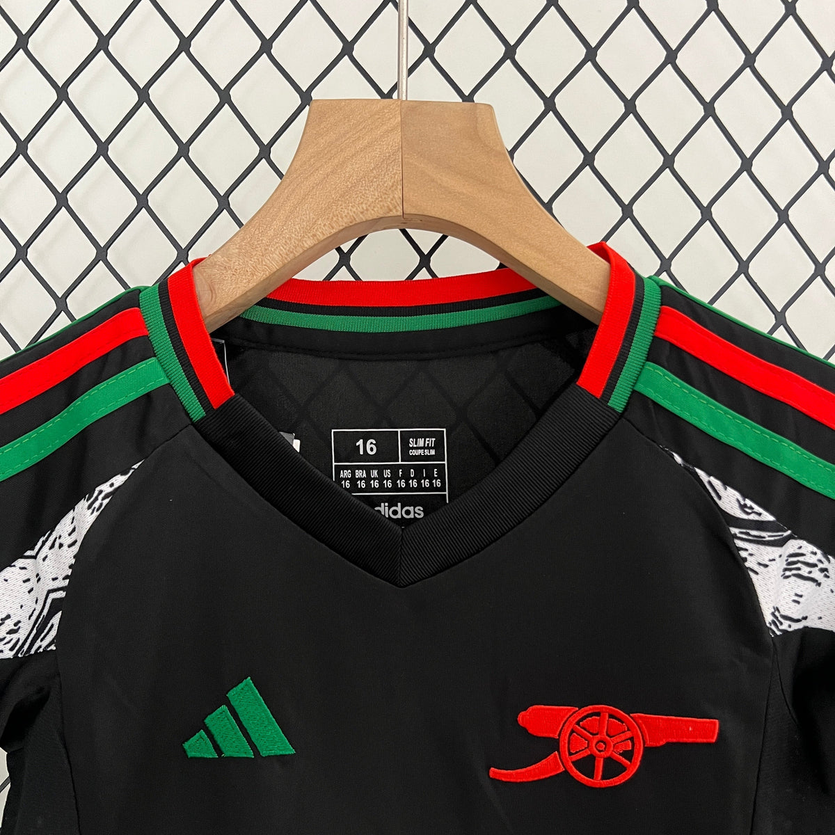 T-shirt e Pantaloncini Bambino Arsenal Away 24/25