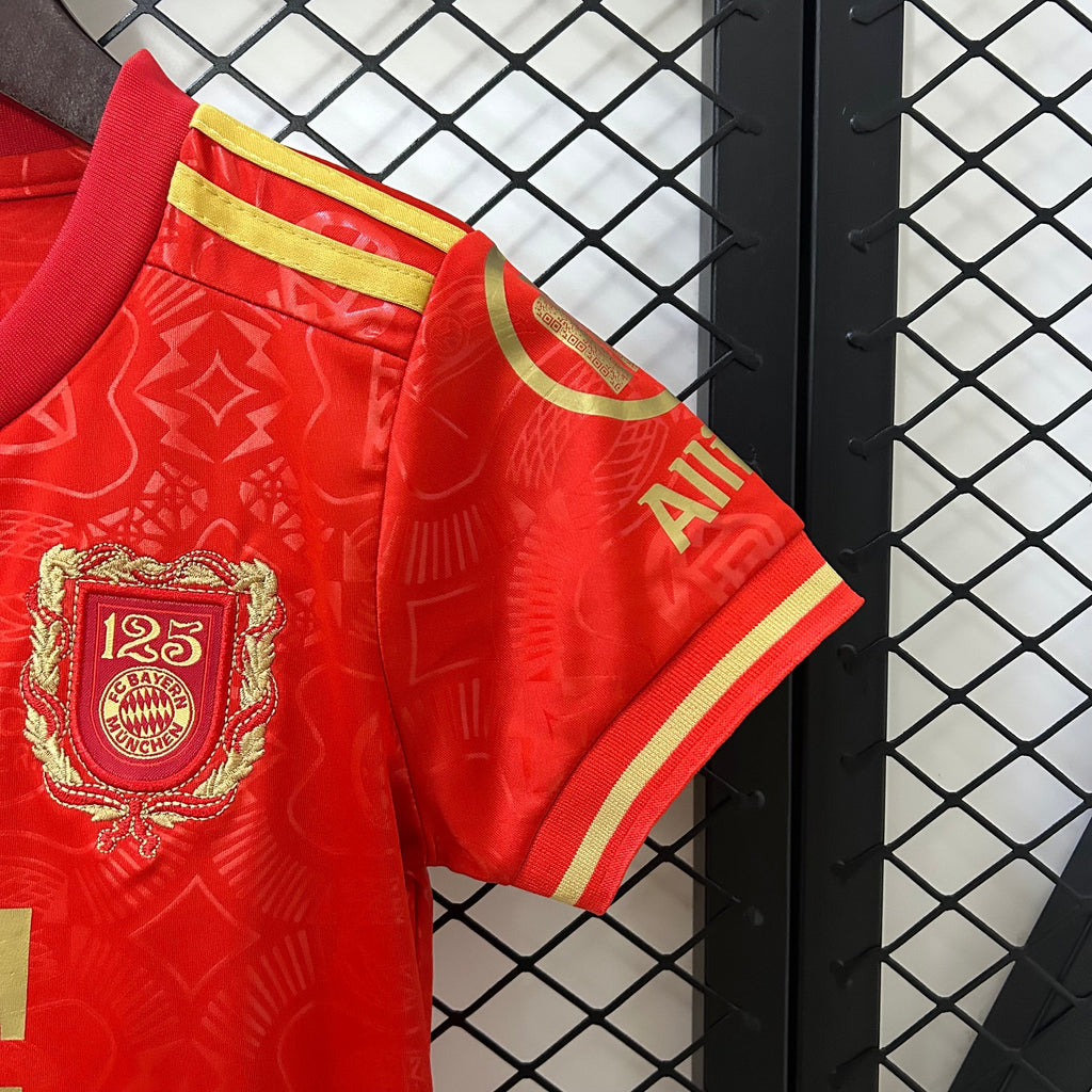 T-shirt e Pantaloncini Bambino Bayern Monaco 25/26 - 125 Anni