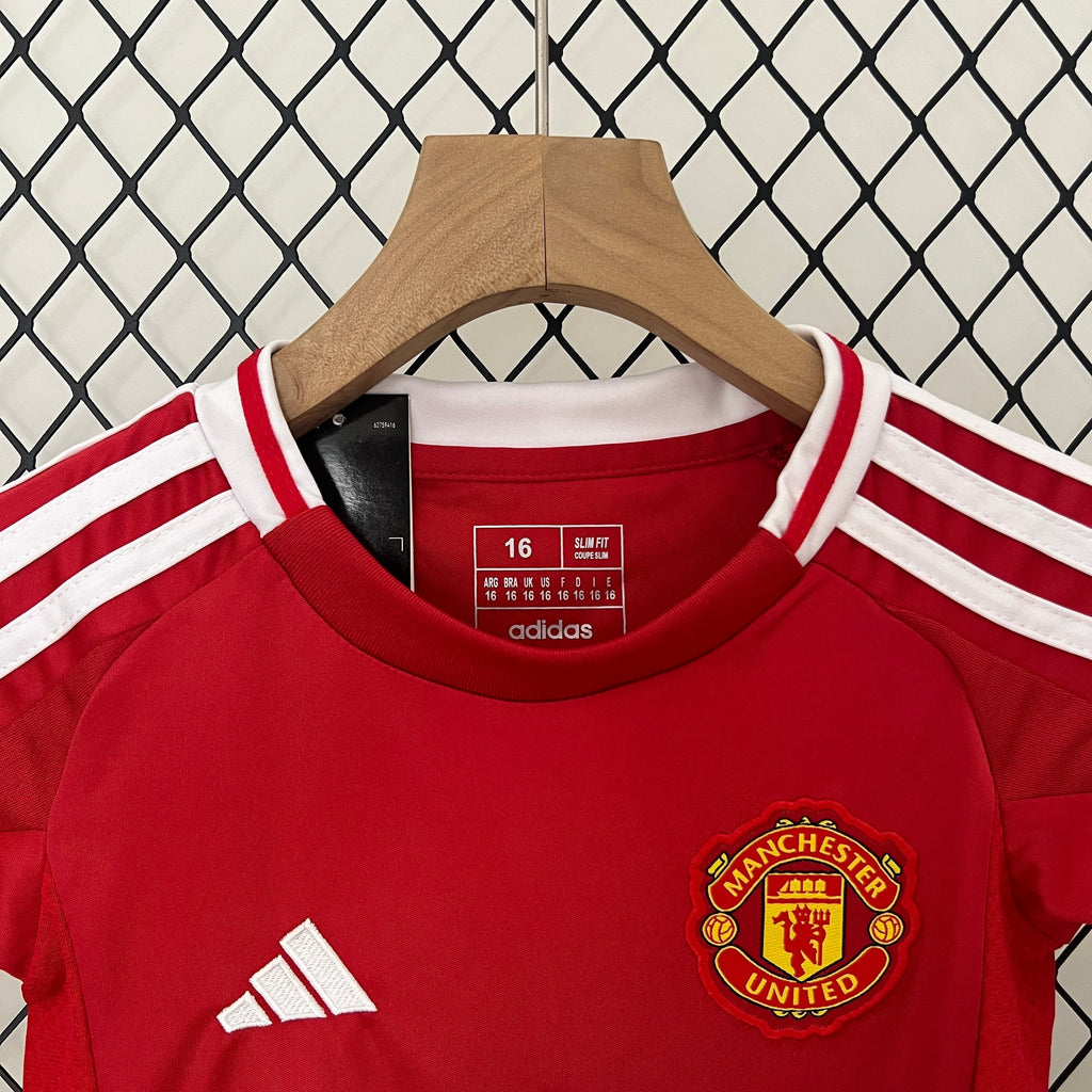 T-shirt e Pantaloncini Bambino Manchester United Home 24/25
