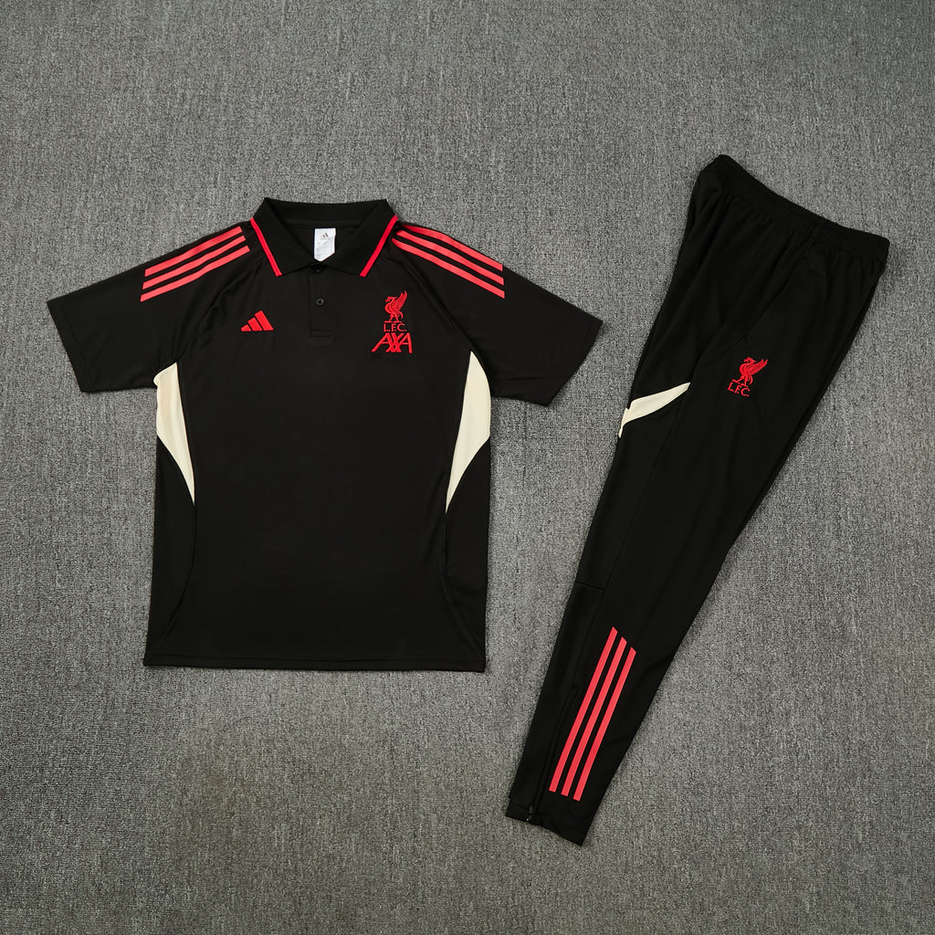 Polo e Pantaloni Liverpool 25/26
