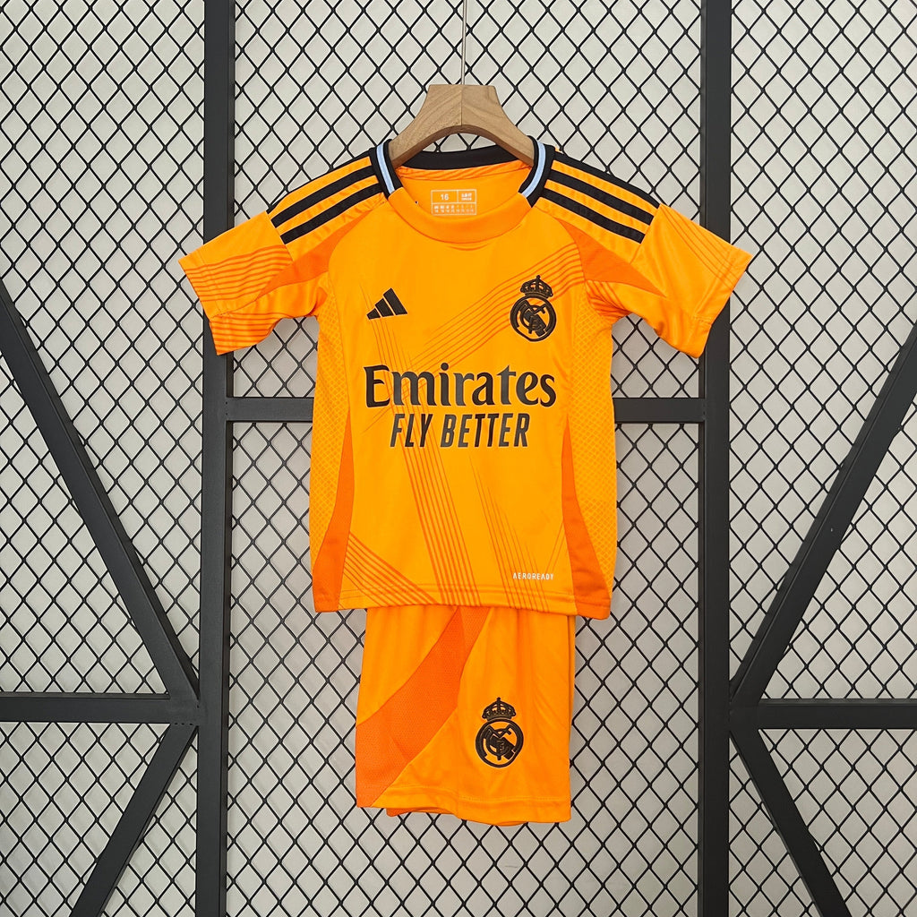 T-shirt e Pantaloncini Bambino Real Madrid Away 24/25